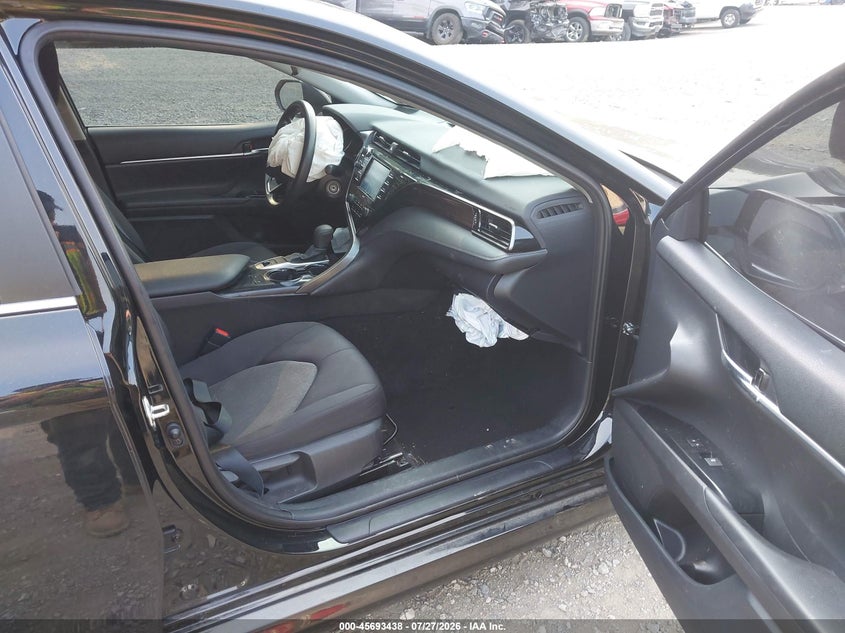 2020 TOYOTA CAMRY auction photo 5