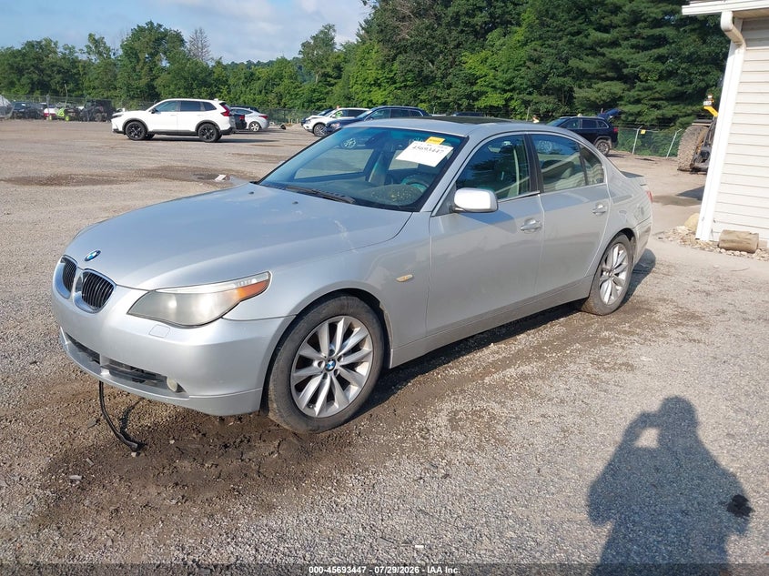 2006 BMW 525XI auction photo 2