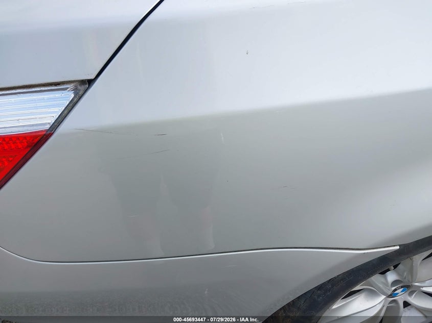 2006 BMW 525XI auction photo 6