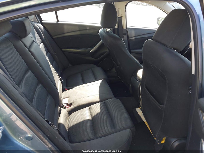 MAZDA MAZDA6 2015 VIN JM1GJ1U52F1184965