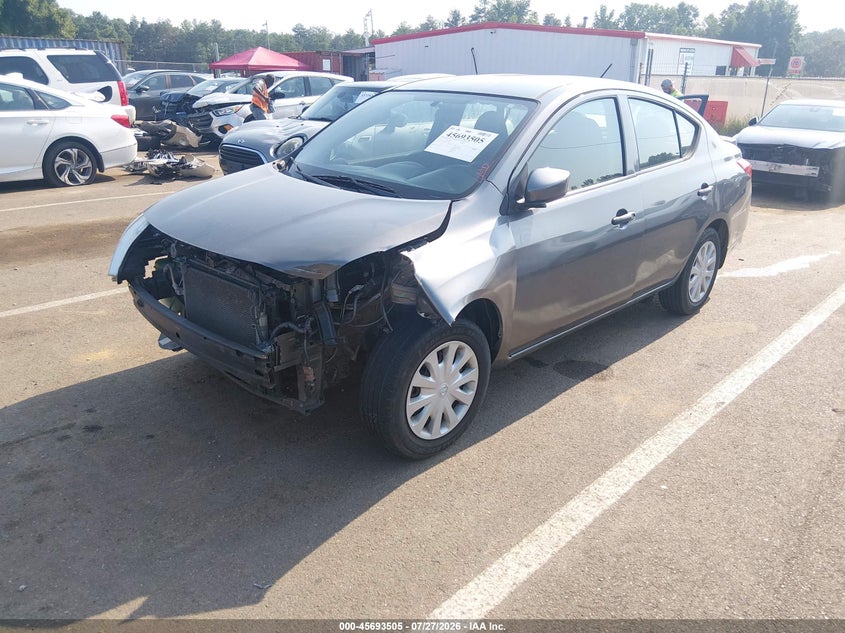 2017 Nissan Versa, Left Front, IAAI, VIN 3N1CN7AP3HL881653 — photo 2