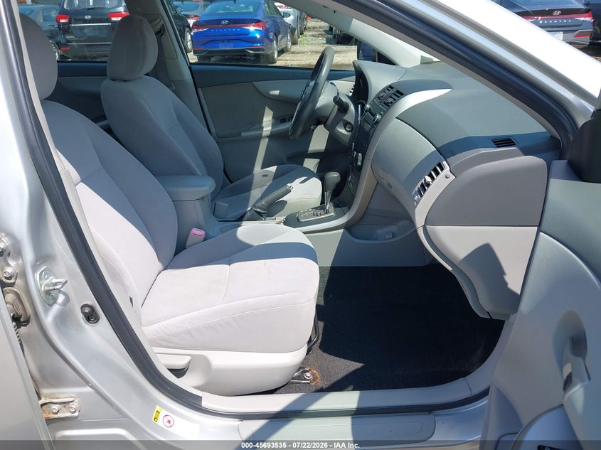 2010 TOYOTA COROLLA auction photo 5