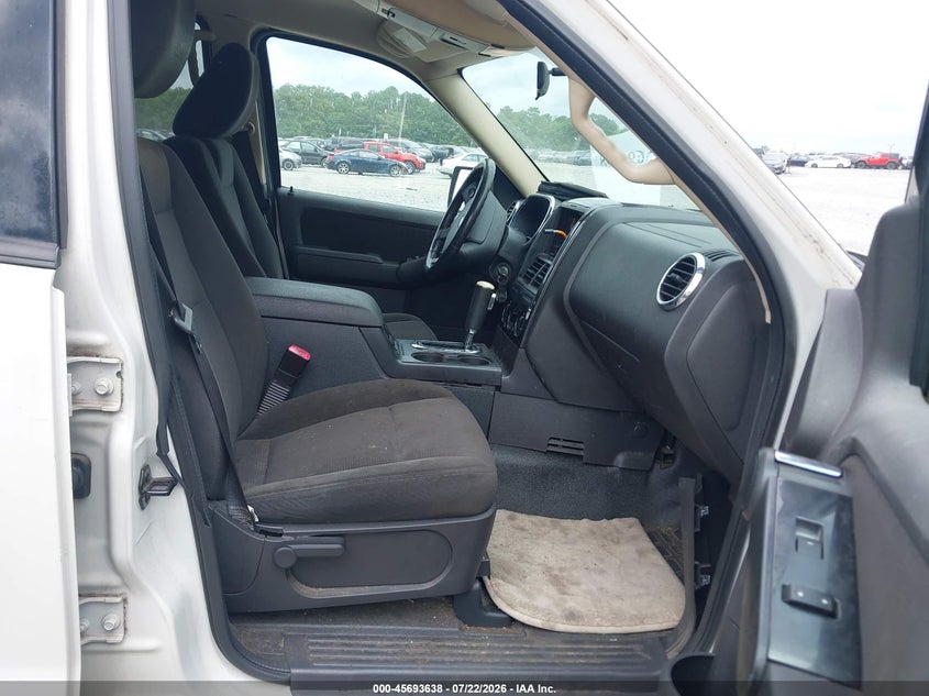 2010 FORD EXPLORER SPORT TRAC auction photo 5