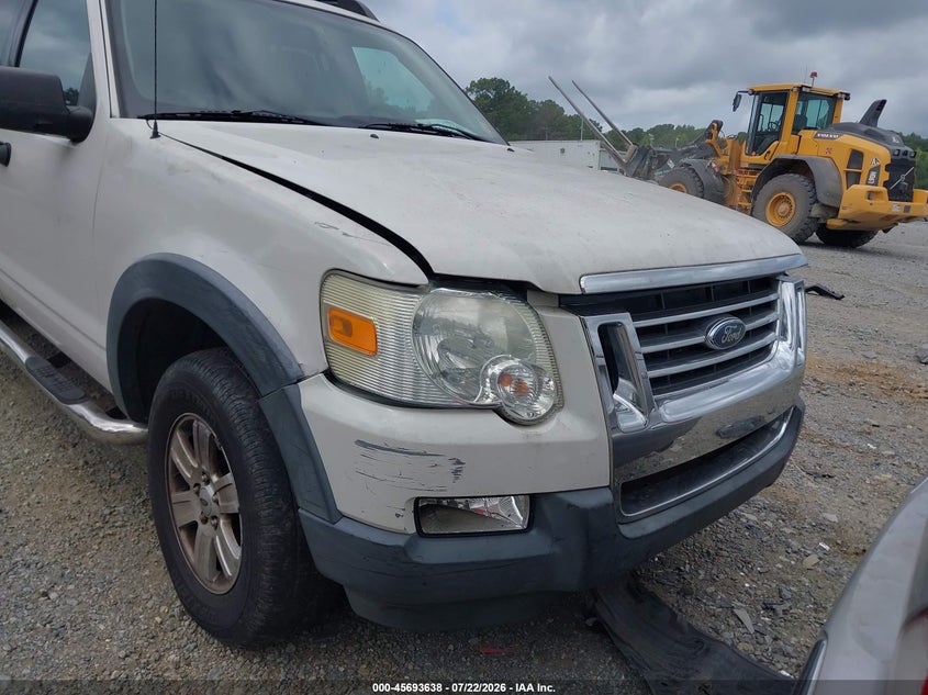 2010 FORD EXPLORER SPORT TRAC auction photo 6