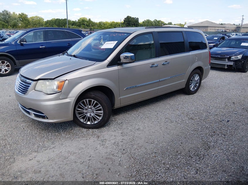 Vin: 2c4rc1cg3dr571832, lot: 46192269, chrysler town & country touring-l 20132