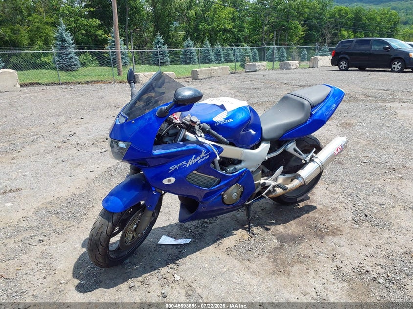 2003 HONDA VTR1000 auction photo 2
