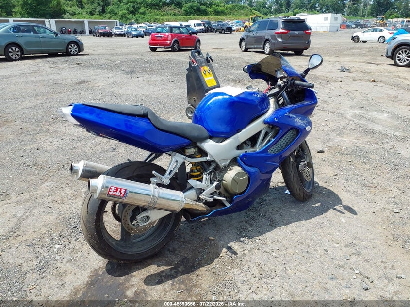 2003 HONDA VTR1000 auction photo 4