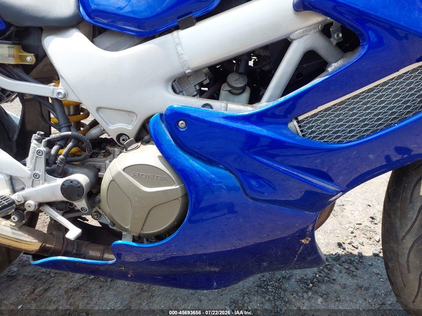 2003 HONDA VTR1000 auction photo 8