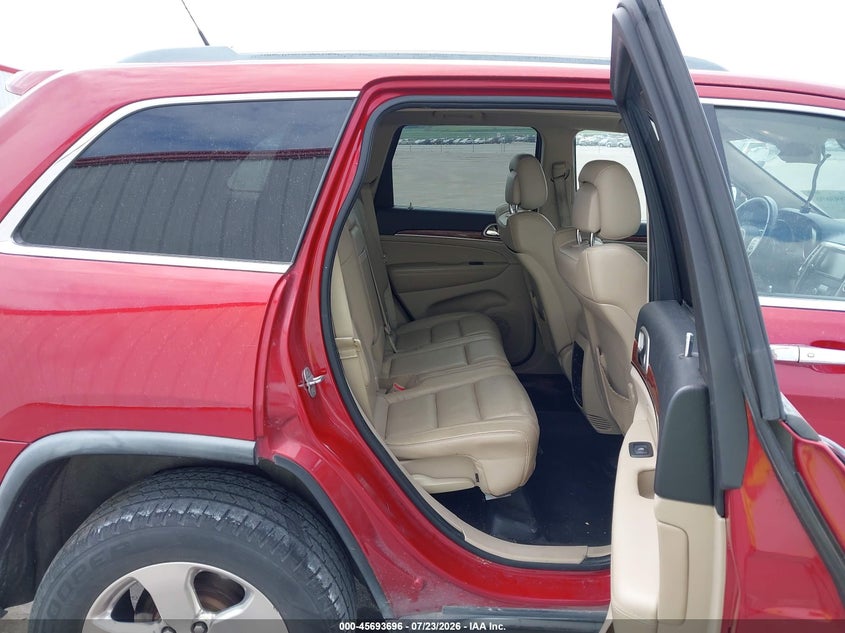 2011 JEEP GRAND CHEROKEE auction photo 8