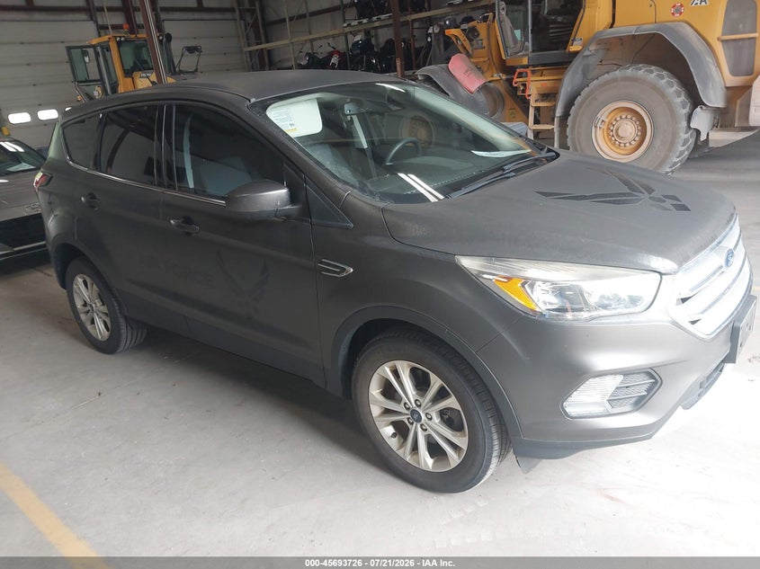 Vin: 1fmcu9gd6kua80877, lot: 46192354, ford escape se 2019 img_1