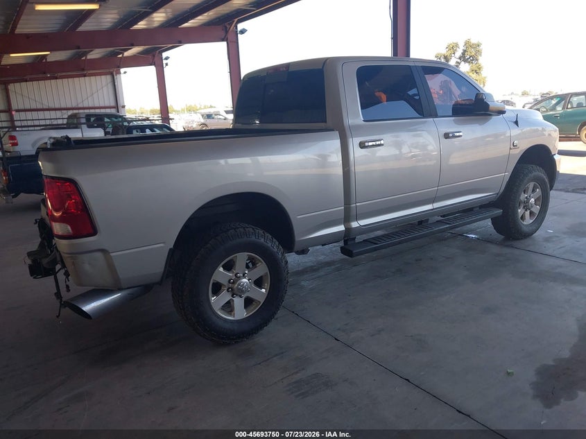 Vin: 3c6ur5dl8eg312487, lot: 46192378, ram 2500 slt 20144