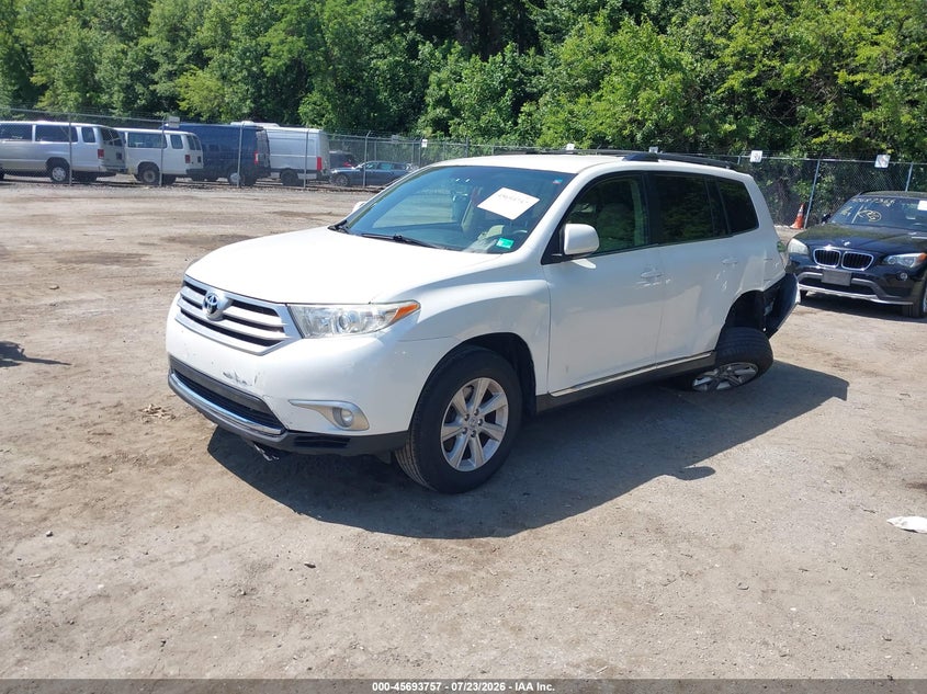 Vin: 5tdbk3eh5cs112782, lot: 46192385, toyota highlander base v6 20122