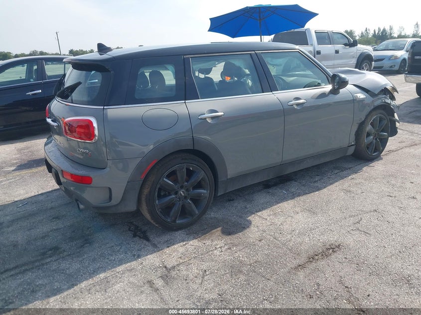 2016 MINI CLUBMAN auction photo 4