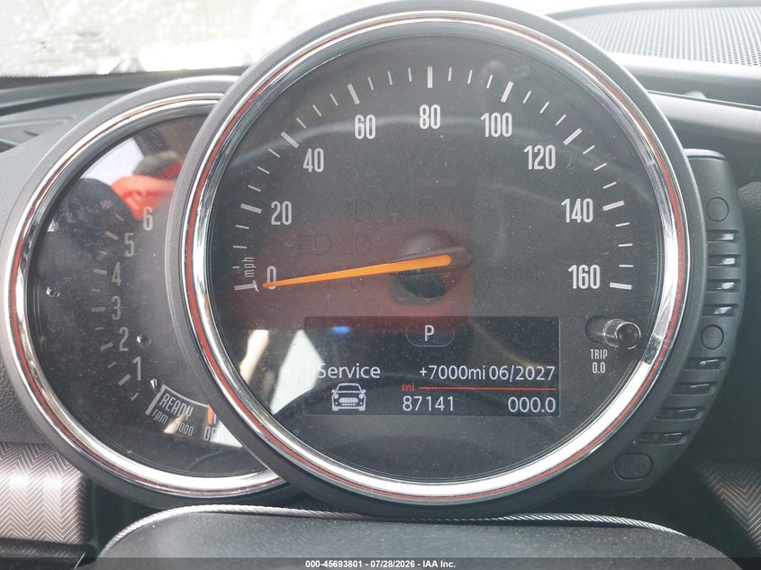 2016 MINI CLUBMAN auction photo 7