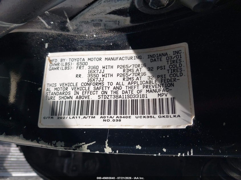 2001 Toyota Sequoia Limited V8 VIN: 5TDZT38A11S033181 Lot: 45693840