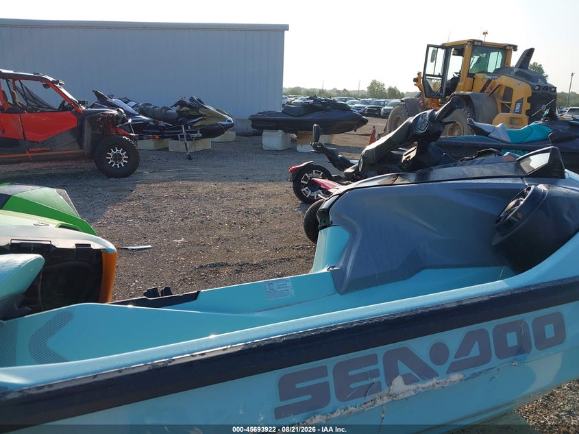 2024 SEADOO WAKE PRO 230 auction photo 5