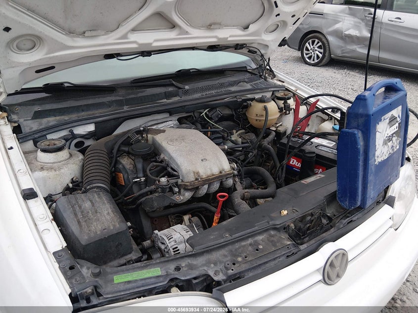 1995 VOLKSWAGEN CABRIO CABRIO 2.0L I4 FI F