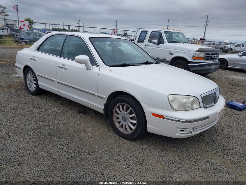 2004 Hyundai Xg350