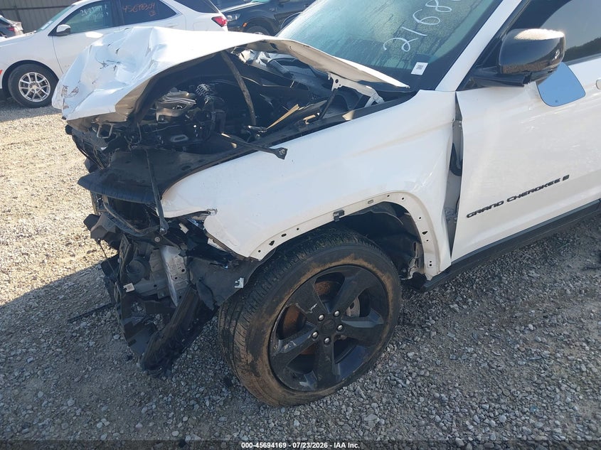 2024 JEEP GRAND CHEROKEE auction photo 6
