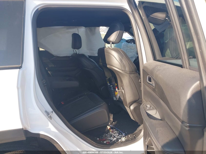 2024 JEEP GRAND CHEROKEE auction photo 8