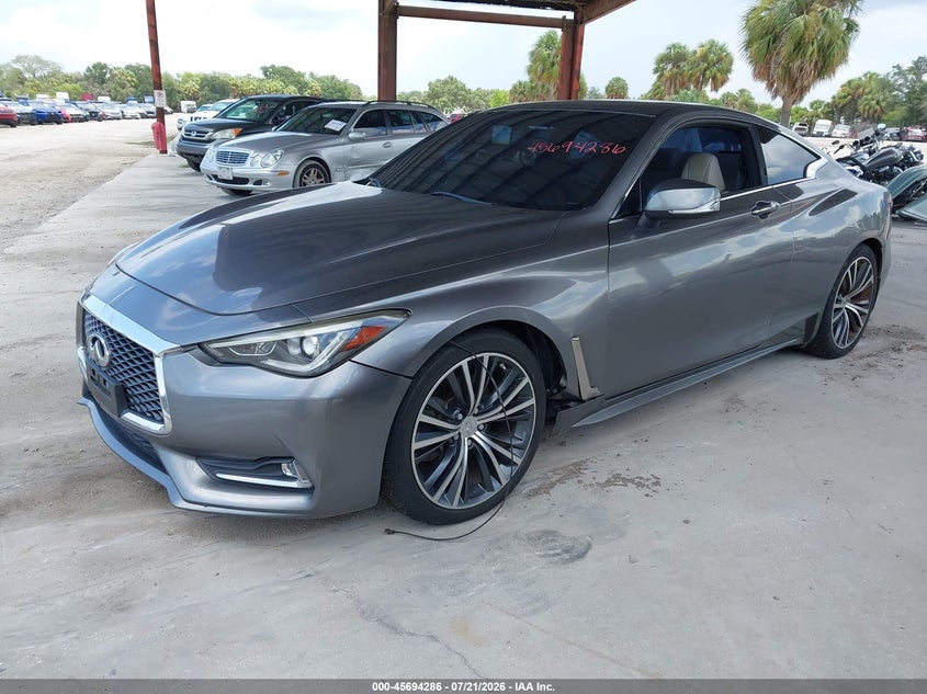2017 INFINITI Q60 auction photo 2
