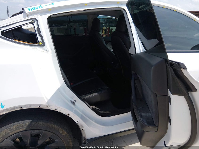 2021 TESLA MODEL Y auction photo 8