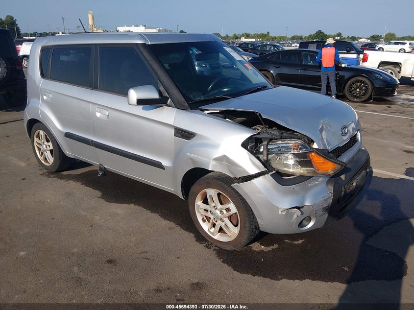 Vin: kndjt2a24a7106628, lot: 46193021, kia soul + 2010 img_1