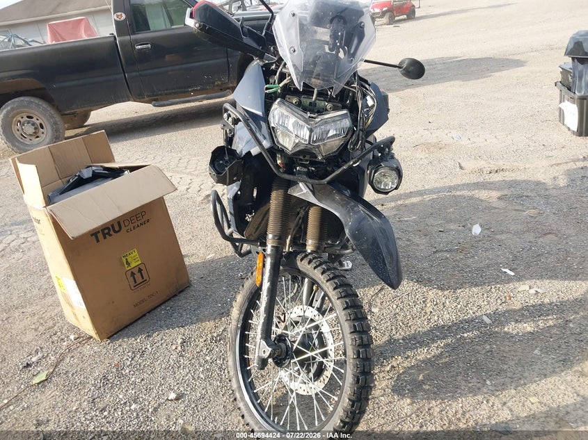 2024 KAWASAKI KL650 auction photo 5