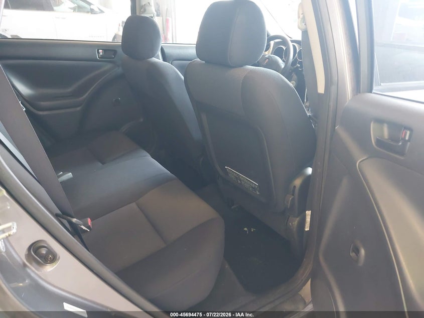 2005 PONTIAC VIBE auction photo 8