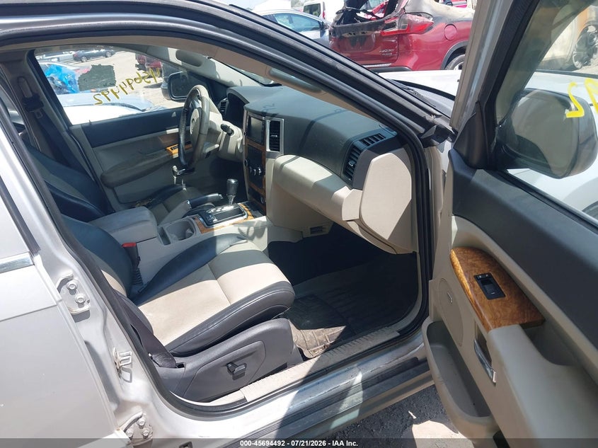 2008 Jeep Grand Cherokee Limited VIN: 1J8HR58228C193010 Lot: 45694492