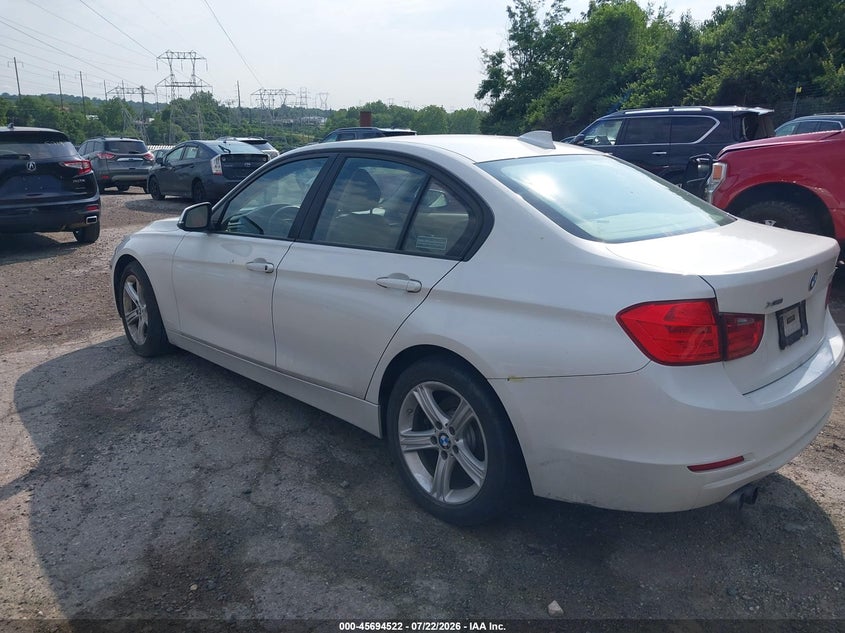 Vin: wba3b3c54df530648, lot: 46193150, bmw 328i xdrive 20133