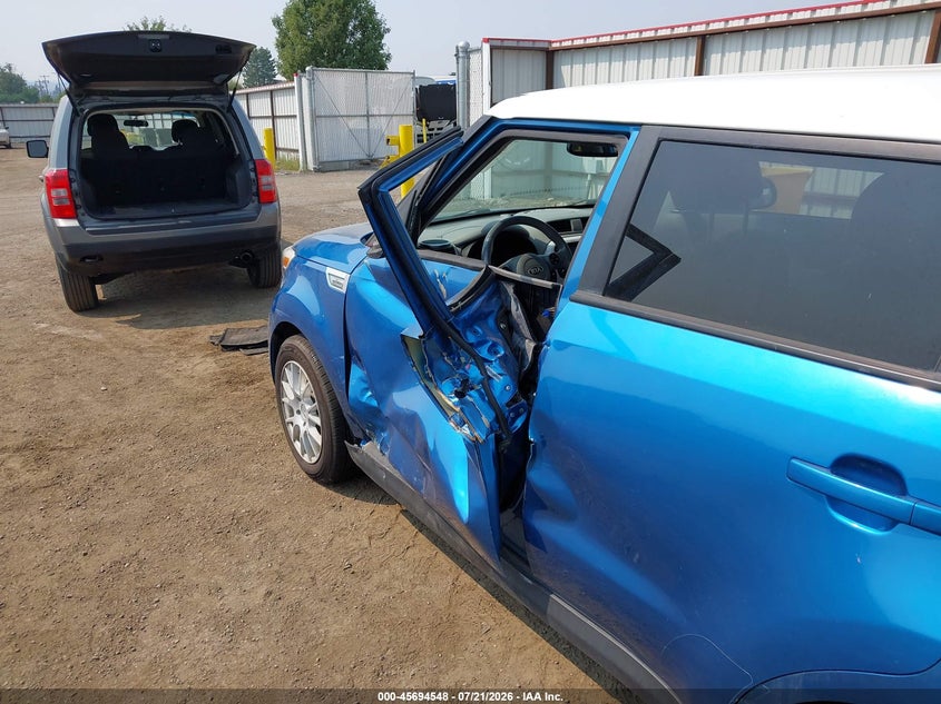 2015 Kia Soul Ev + VIN: KNDJX3AE7F7001223 Lot: 45694548