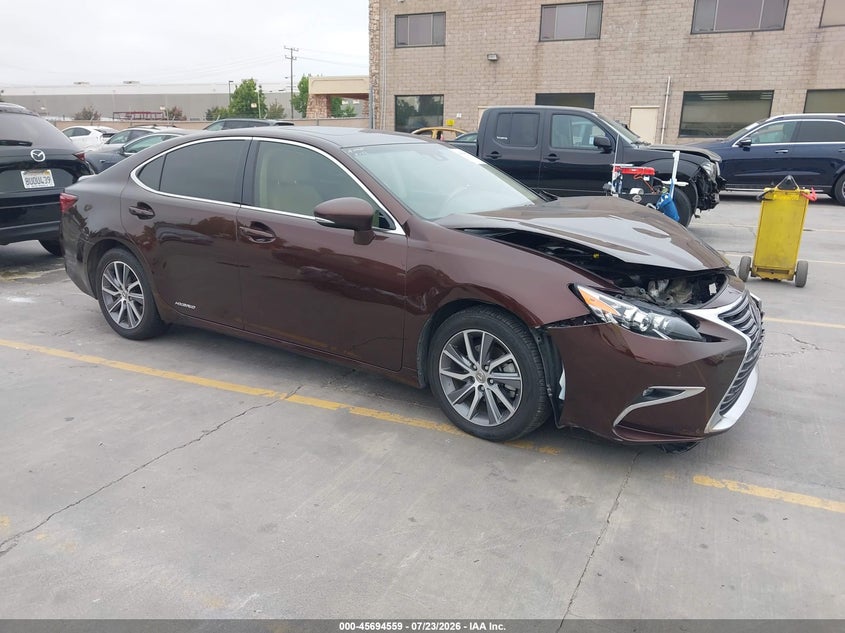Vin: jthbw1gg4j2169457, lot: 46193187, lexus es 300h 2018 img_1