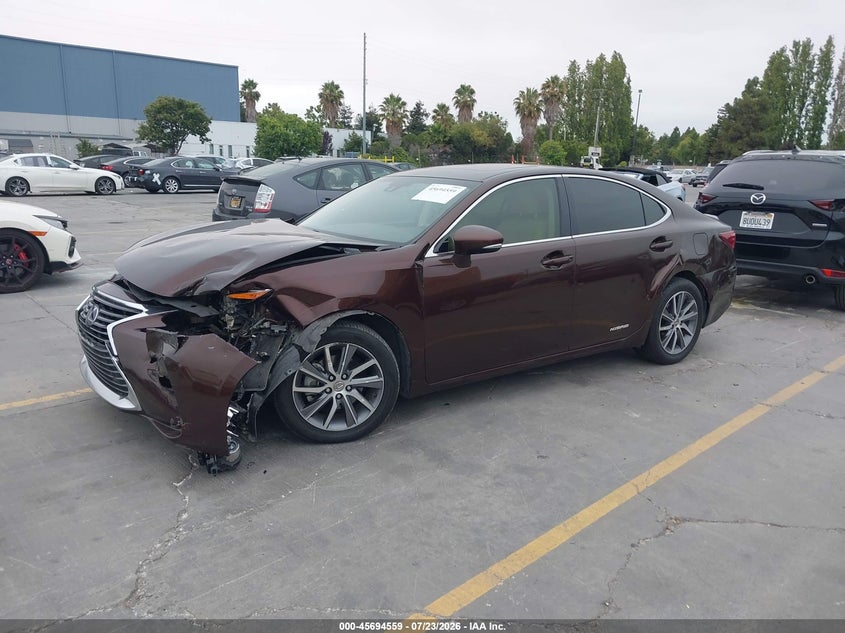 Vin: jthbw1gg4j2169457, lot: 46193187, lexus es 300h 20182