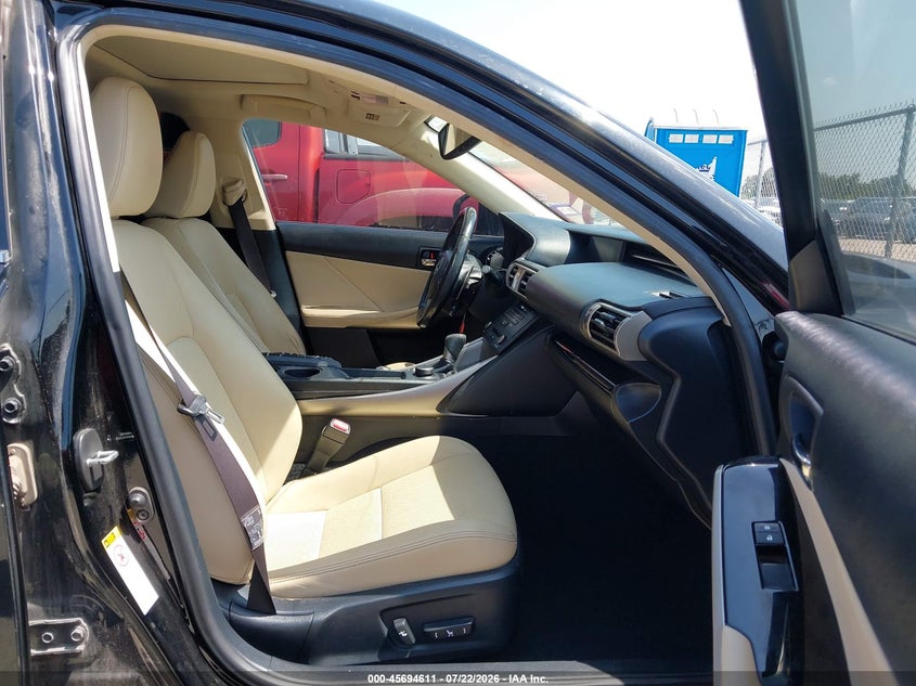 2016 LEXUS IS 200T auction photo 5