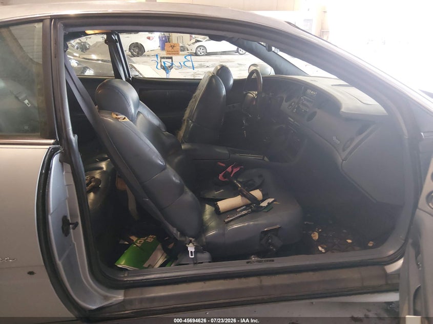 1997 BUICK RIVIERA auction photo 5