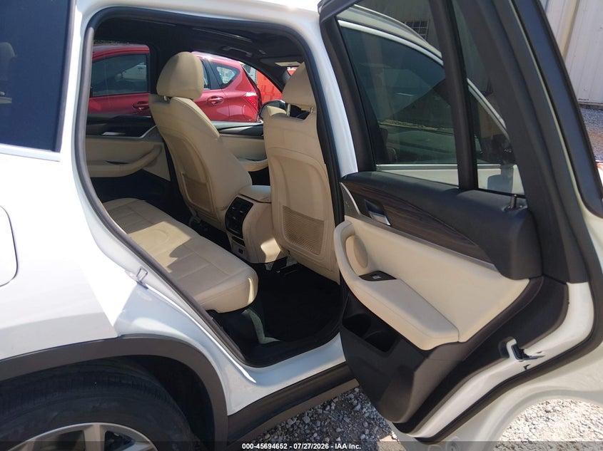 BMW X3 - zdjęcie 8
