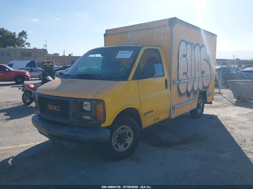 1997 GMC SAVANA auction photo 2