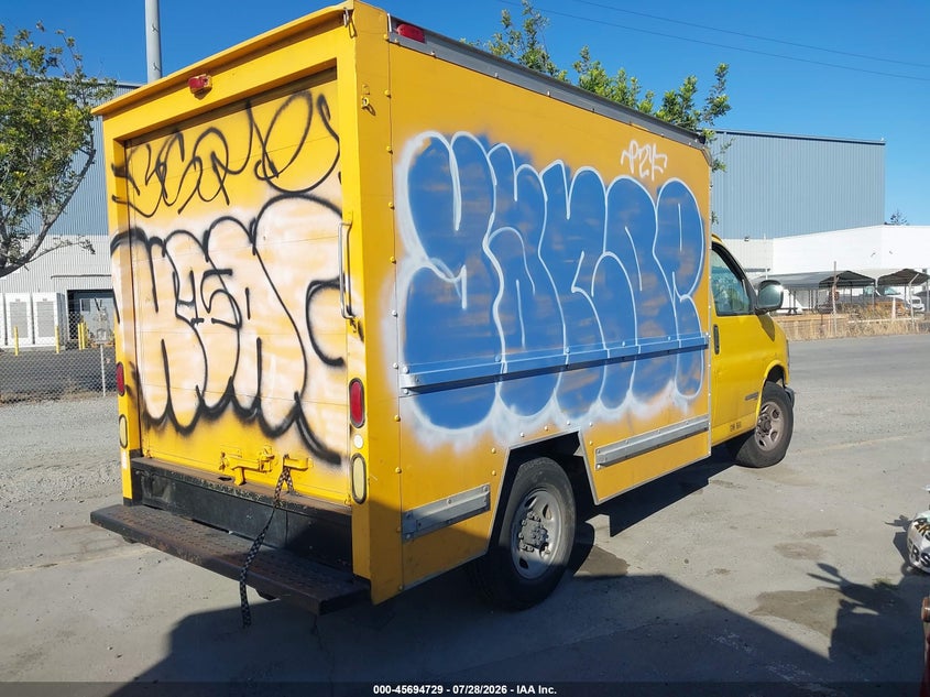 1997 GMC SAVANA auction photo 4