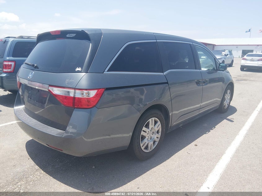 2013 HONDA ODYSSEY auction photo 4
