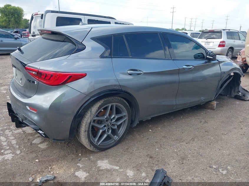 Vin: sjkch5cp0ja043984, lot: 46193385, infiniti qx30 sport 20184