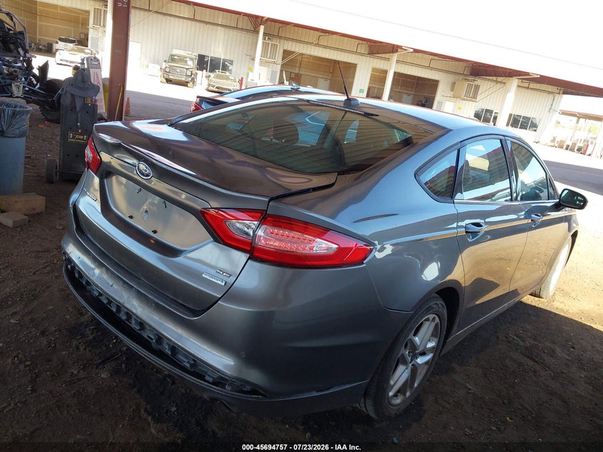 2013 FORD FUSION auction photo 4