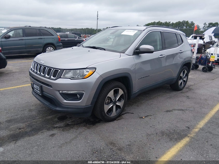 2019 JEEP COMPASS auction photo 2