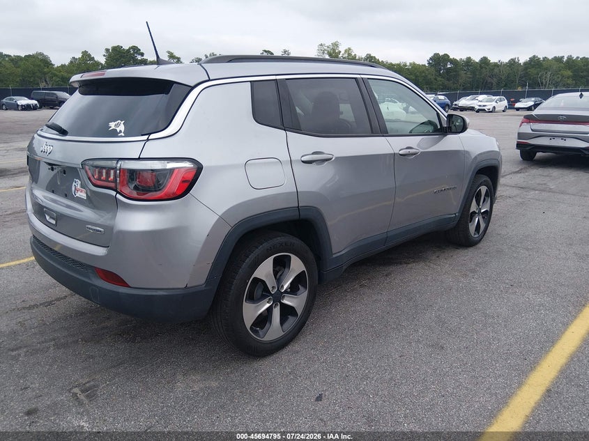2019 JEEP COMPASS auction photo 4