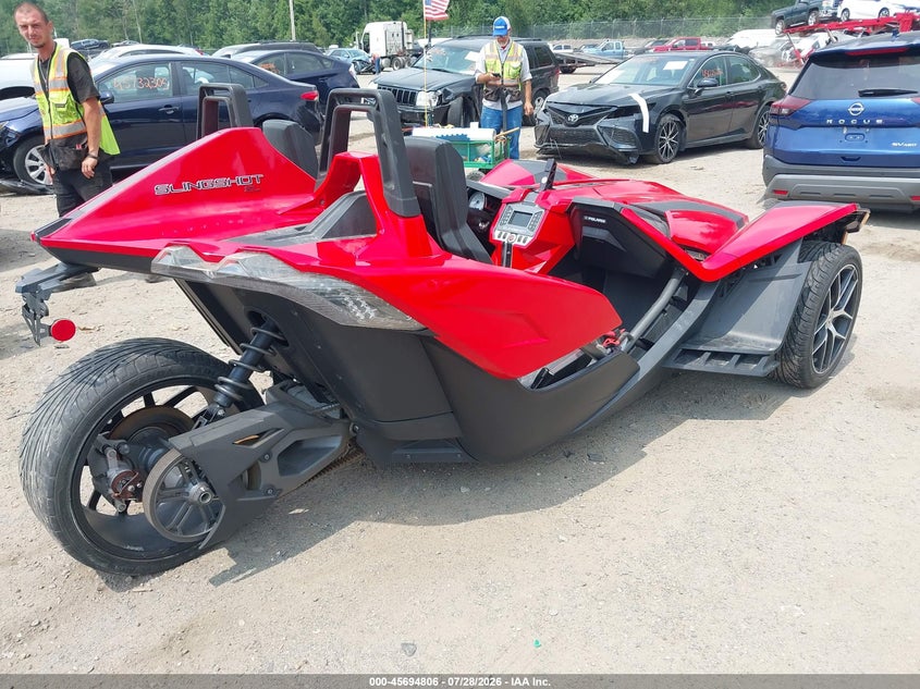 2016 POLARIS SLINGSHOT auction photo 4