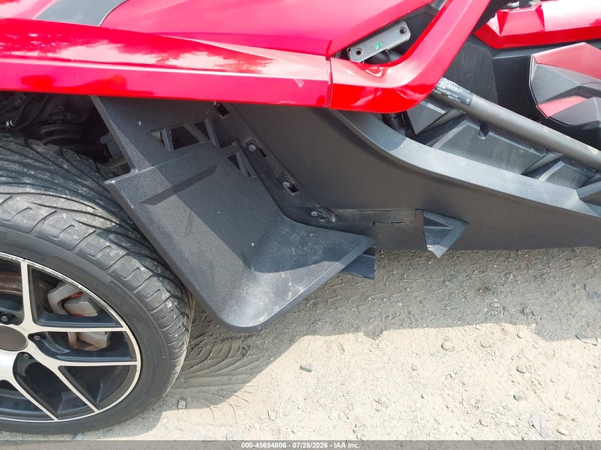 2016 POLARIS SLINGSHOT auction photo 6