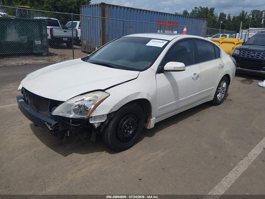 2010 Nissan Altima, Front End, IAAI, VIN 1N4AL2AP4AN502832 — photo 2