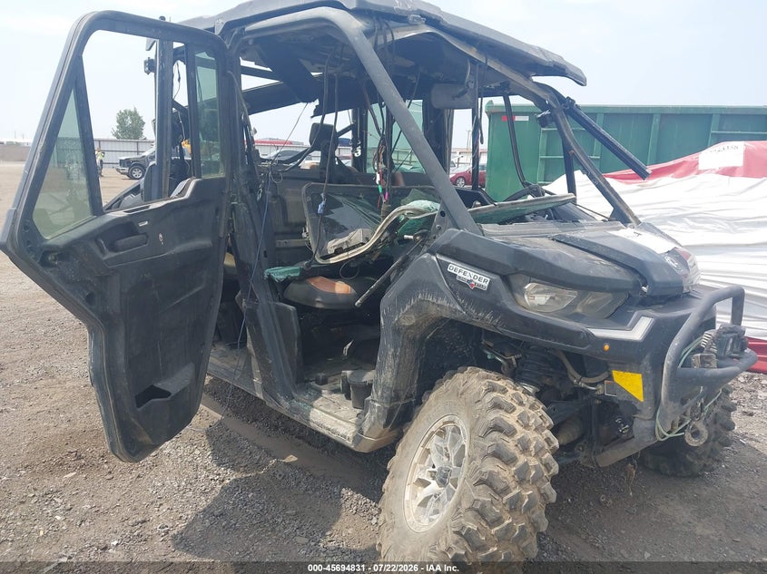 2024 CAN-AM DEFENDER MAX auction photo 1