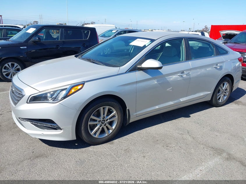 2015 HYUNDAI SONATA auction photo 6
