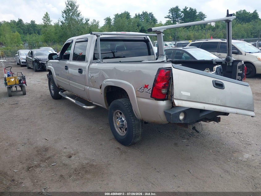 2005 CHEVROLET SILVERADO 2500HD auction photo 3